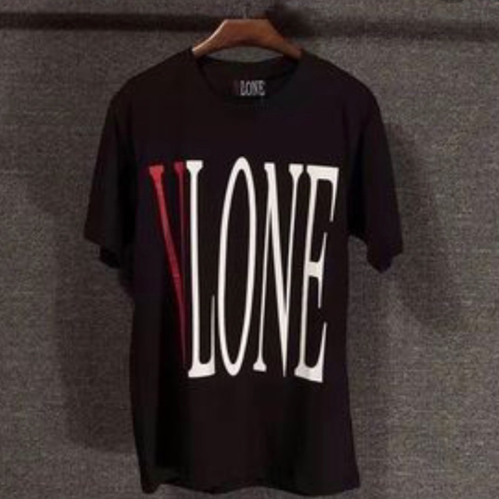 Black Vlone Tee size large in mens